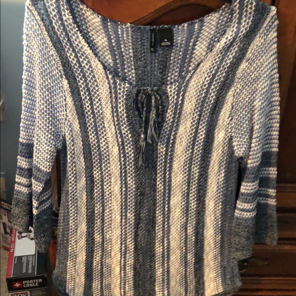 Light weights sweater New Direction - Picture 2 of 4